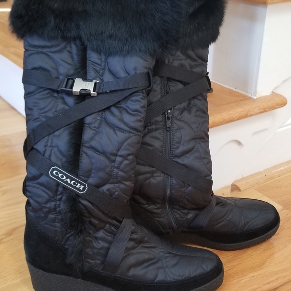 Coach Winter Boots - Picture 3 of 11